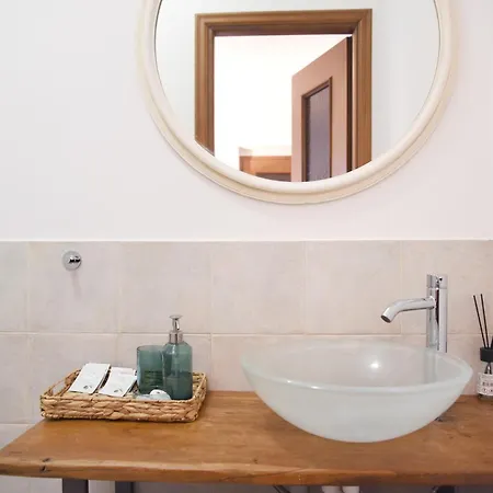 Daire Casa Olivia - Charme View In Turin's Heart *